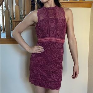 ⬇️⬇️⬇️ NWOT! Size 2 TOPSHOP Laced Dress